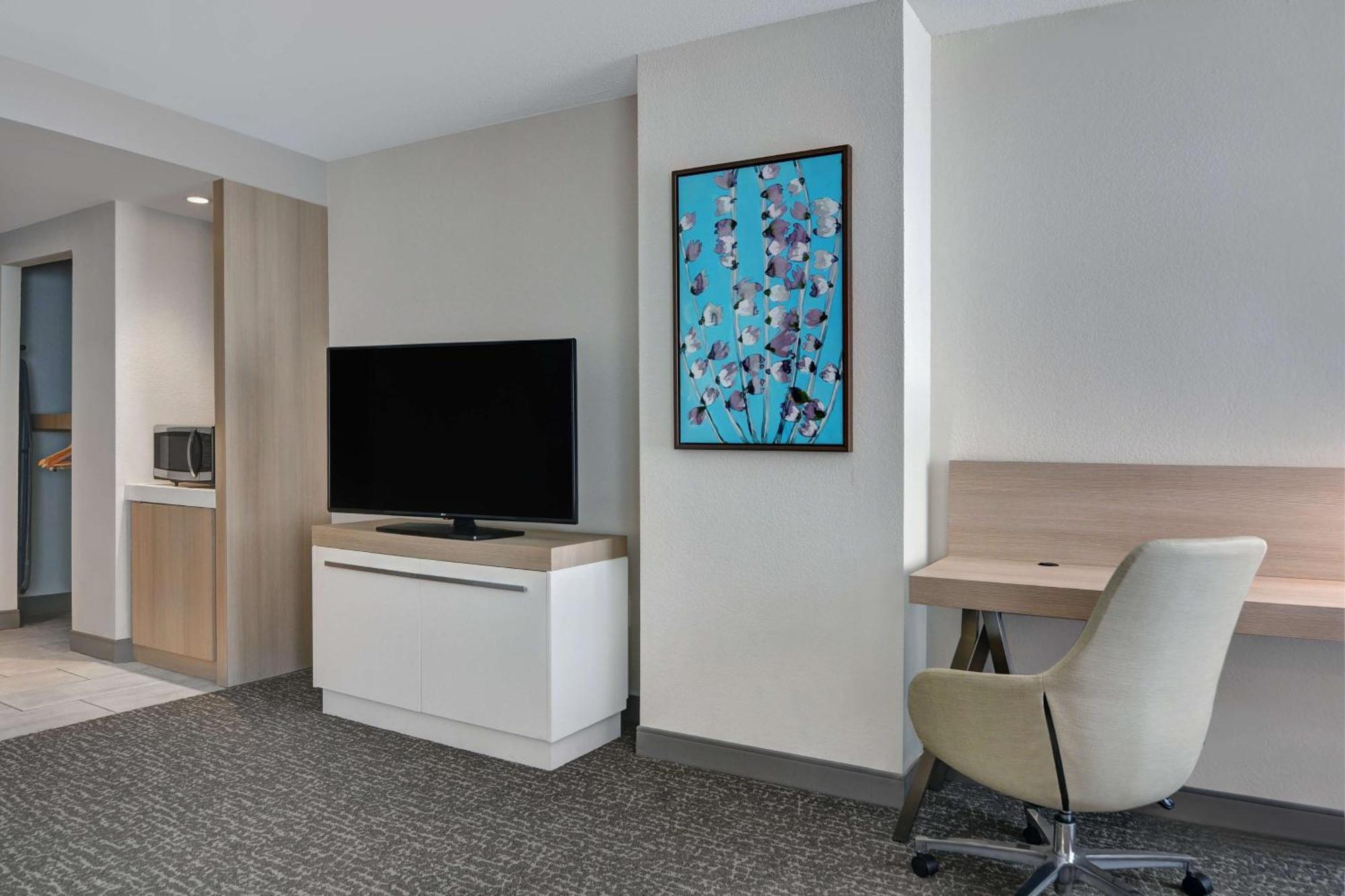 Hilton Garden Inn Jacksonville Jtb/Deerwood Park Exterior photo