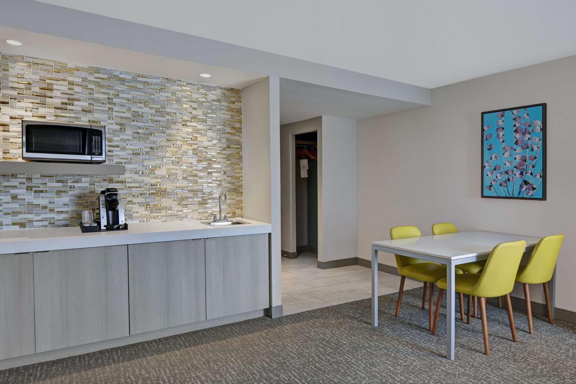 Hilton Garden Inn Jacksonville Jtb/Deerwood Park Exterior photo